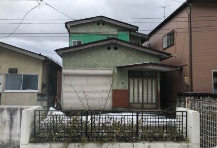 由利本荘市桜小路